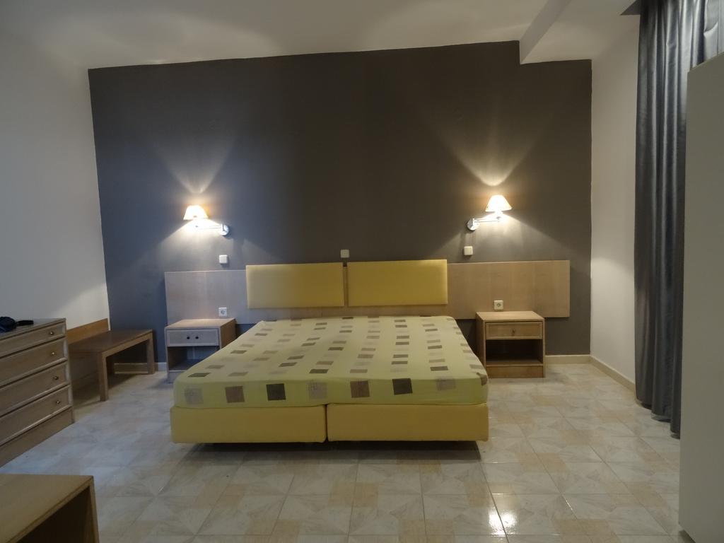 Evas Rooms Фалираки Екстериор снимка
